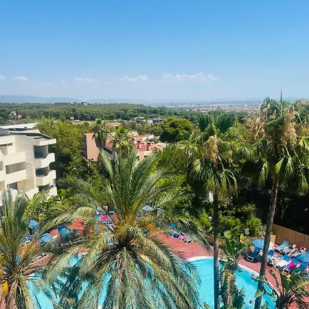 Apartamento Spacious Garden View With Pool Salou